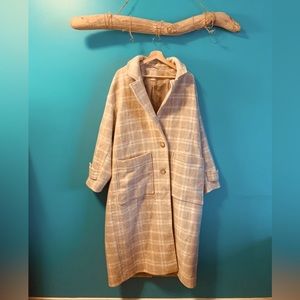 H&M Coat; wool blend - Size Large (over-sized, fits closer to 2/3X)